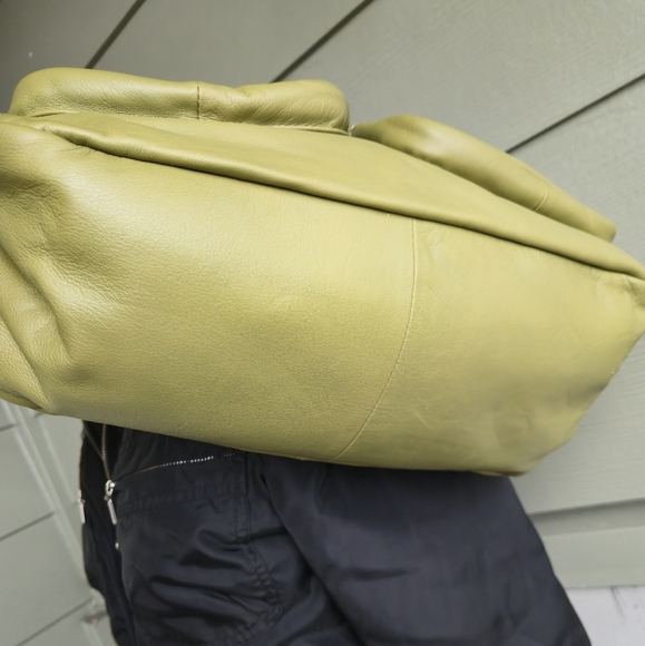 Hobo International Duffel Bag - Picture 8 of 11